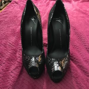 Giuseppe Zanotti Design Vero Cucio Heels Size 41